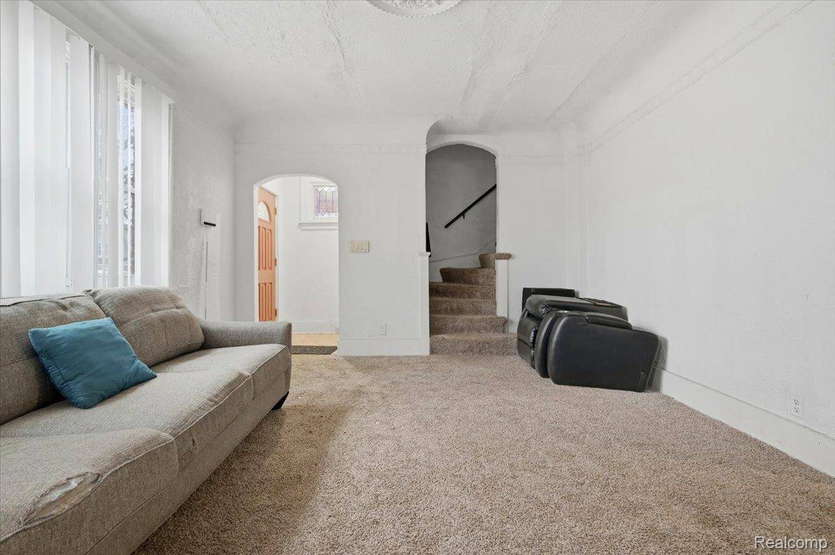 Detroit, MI 48206,3254 Hazelwood ST