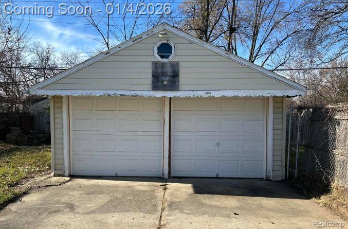 Detroit, MI 48235,19463 Gilchrist ST