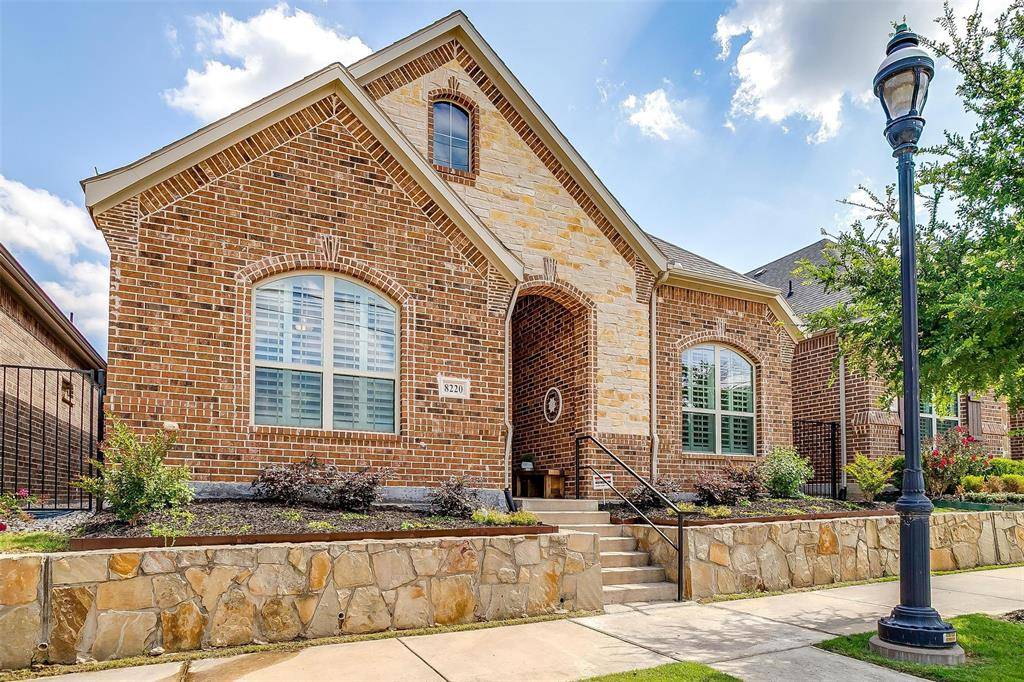 North Richland Hills, TX 76182,8220 Odell Street