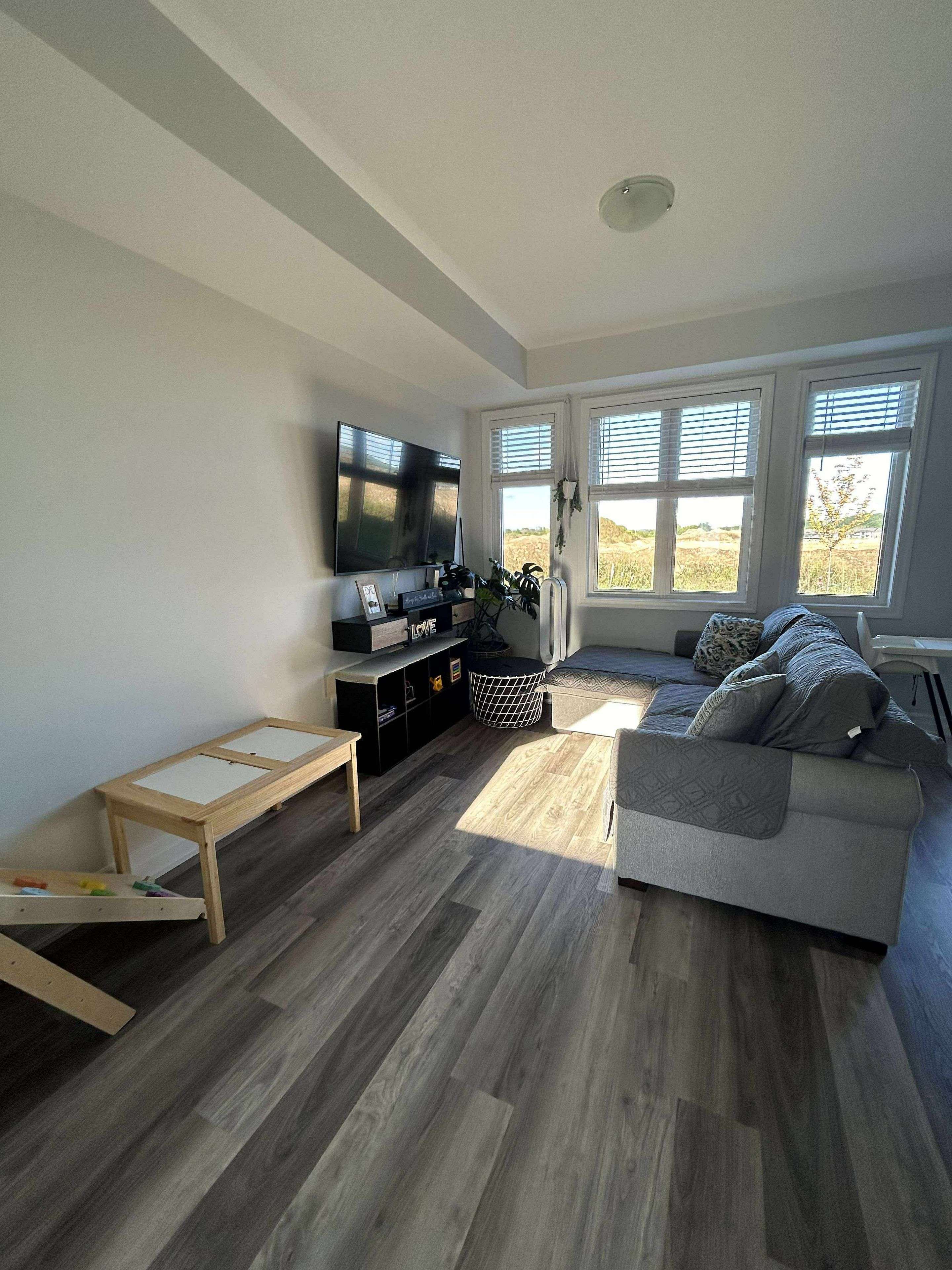 Wasaga Beach, ON L9Z 0P1,129 Union BLVD