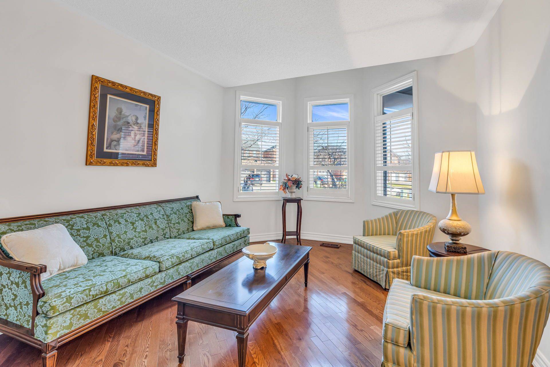 Mississauga, ON L5V 2A9,5666 Whitehorn AVE