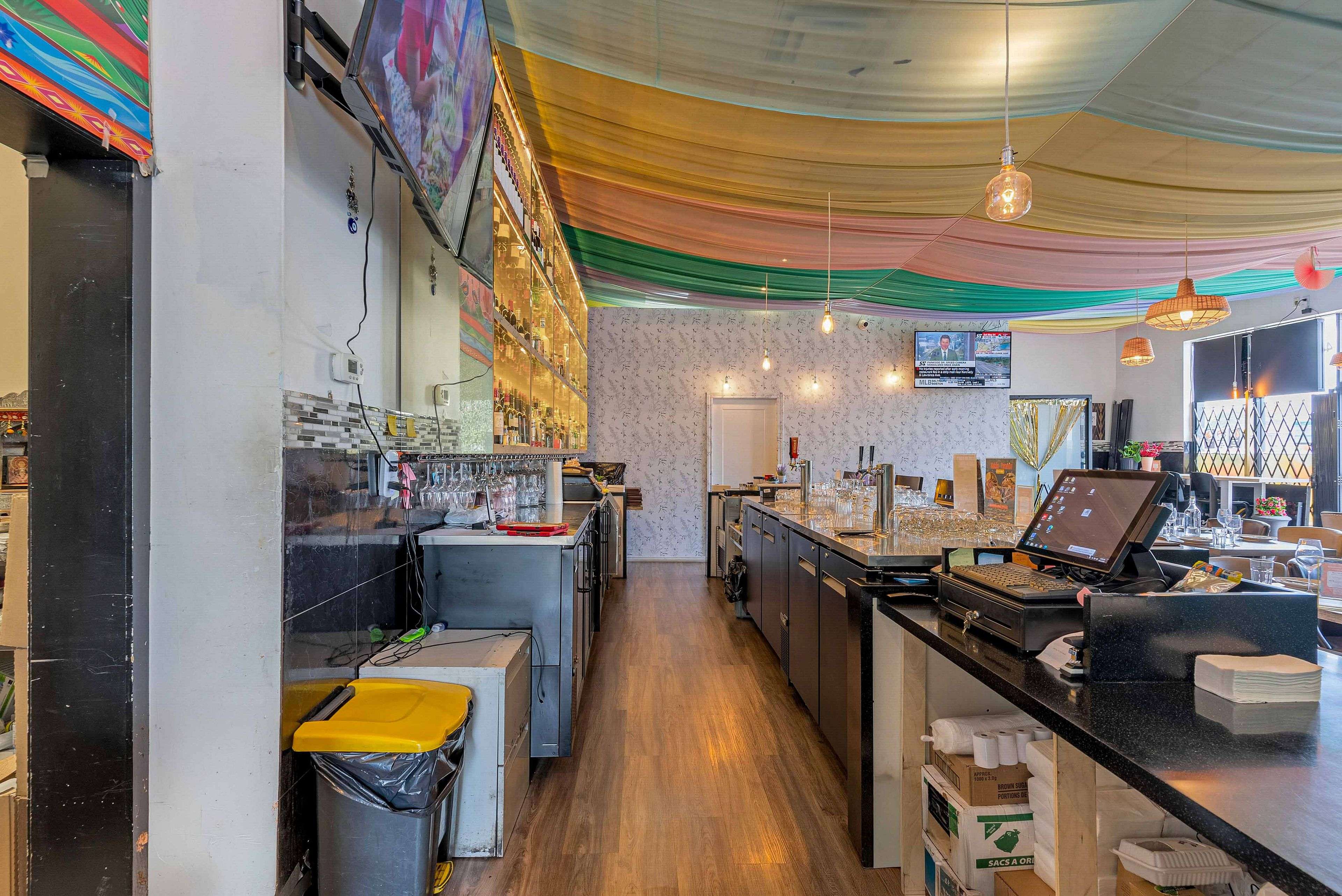 Mississauga, ON L4T 2H5,7454 Airport RD #Unit A