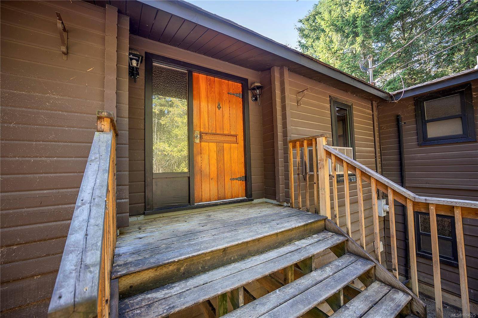 Ladysmith, BC V9G 1C4,3429 Butler Blvd