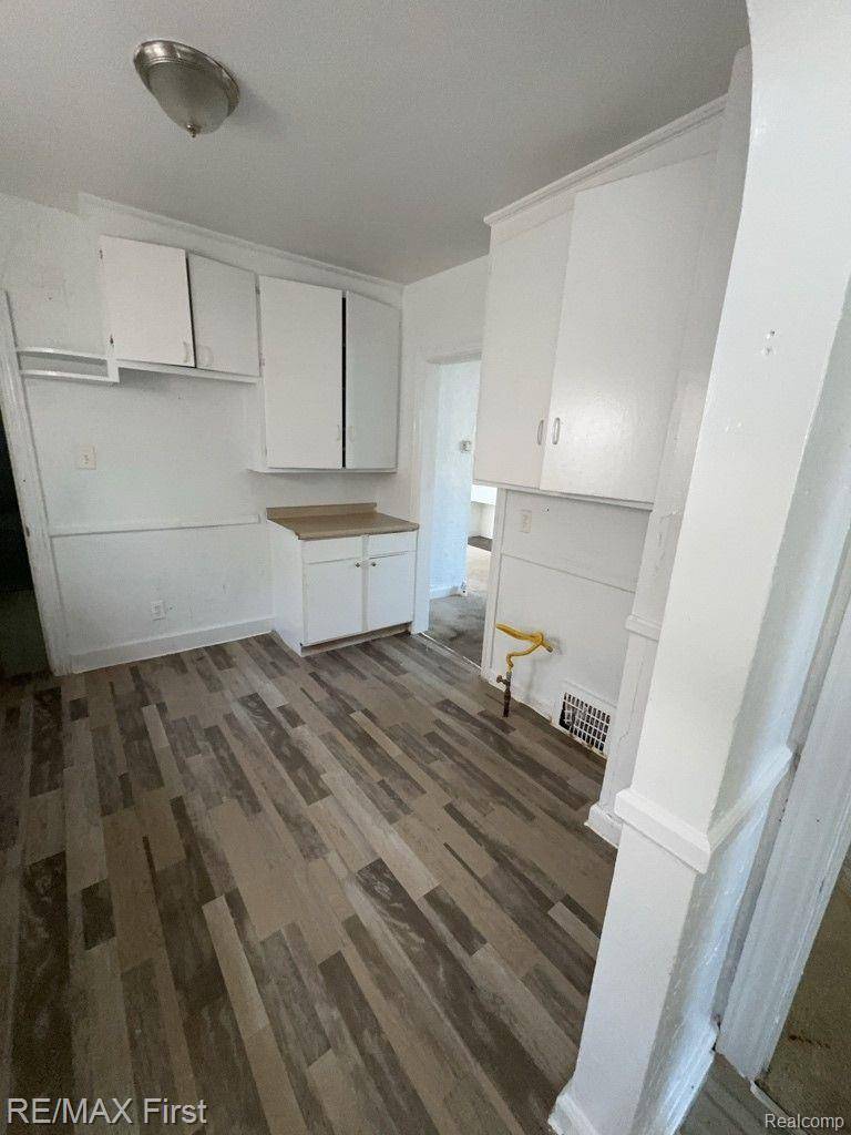 Detroit, MI 48227,14974 SUSSEX ST