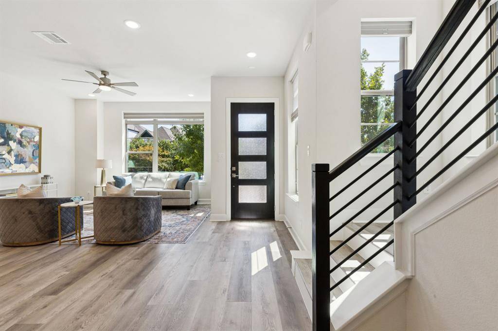 Dallas, TX 75231,7112 Amber Grove Court