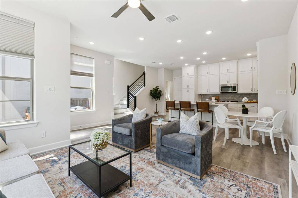 Dallas, TX 75231,7112 Amber Grove Court