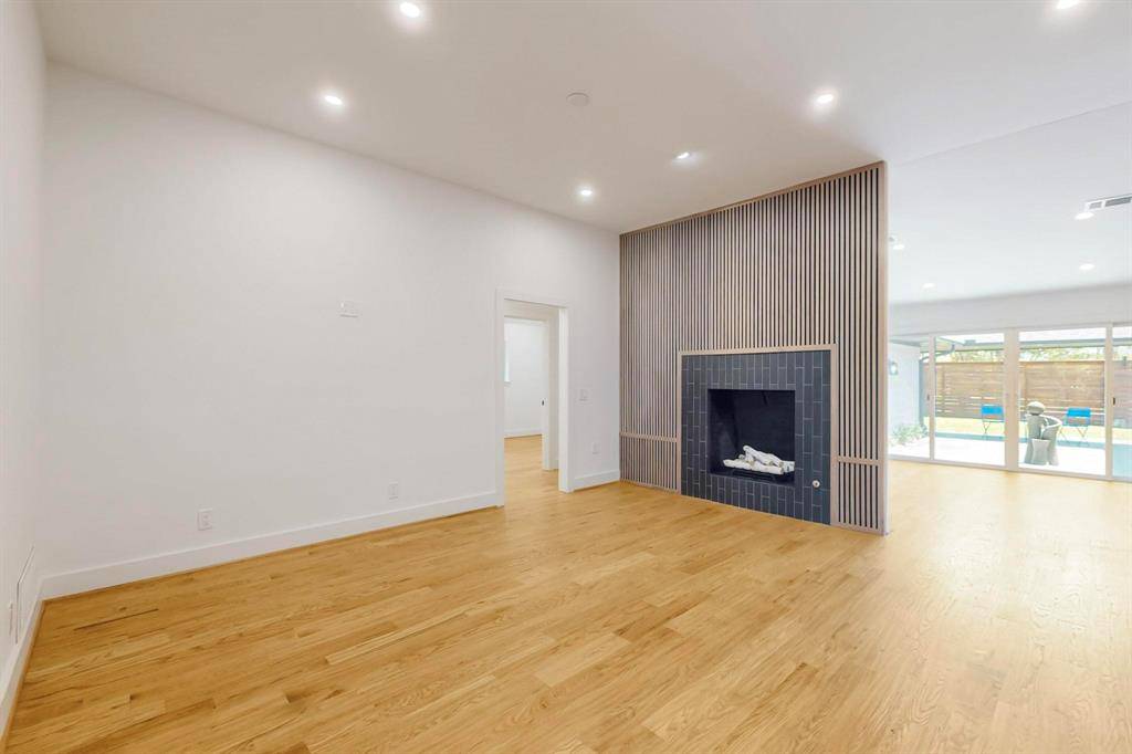 Dallas, TX 75248,15926 Windy Meadow Drive