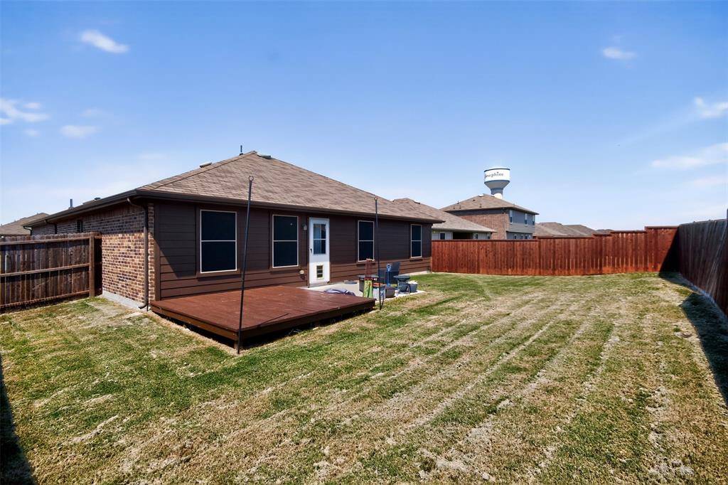 Royse City, TX 75189,827 Rustic Way