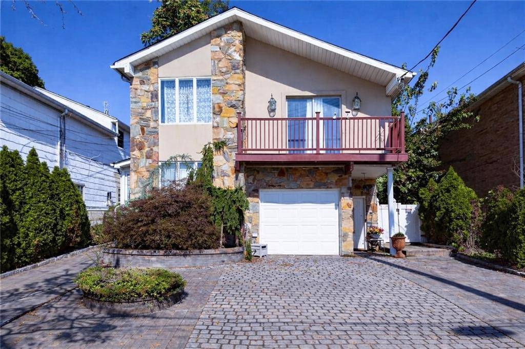 Staten  Island, NY 10305,987 Hylan BLVD