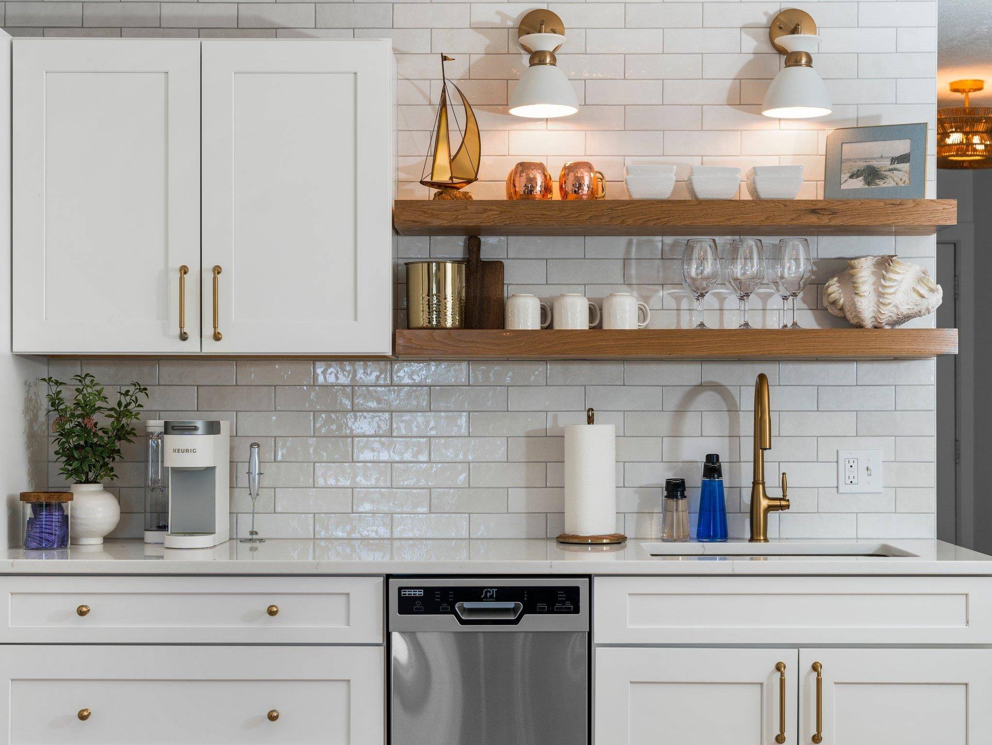 Traverse City, MI 49686,2211 N US-31