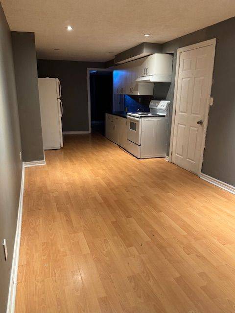 Mississauga, ON L5V 2P4,953 Sonoma CT #BSMT