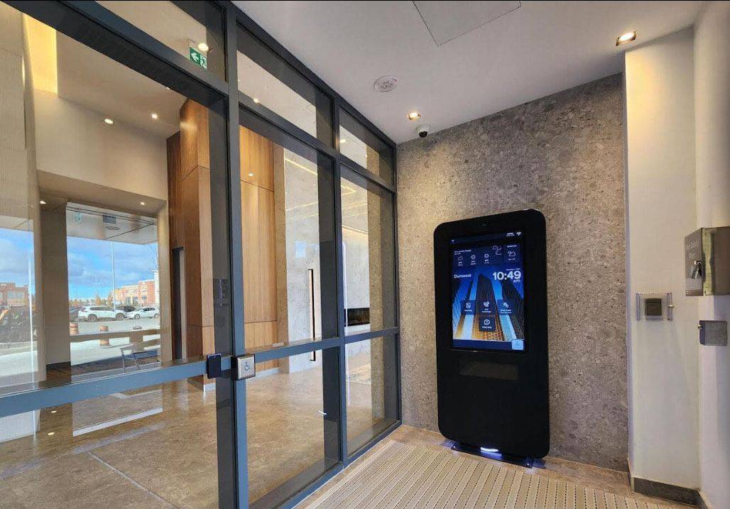 Oakville, ON L6M 1L9,509 Dundas ST W #207