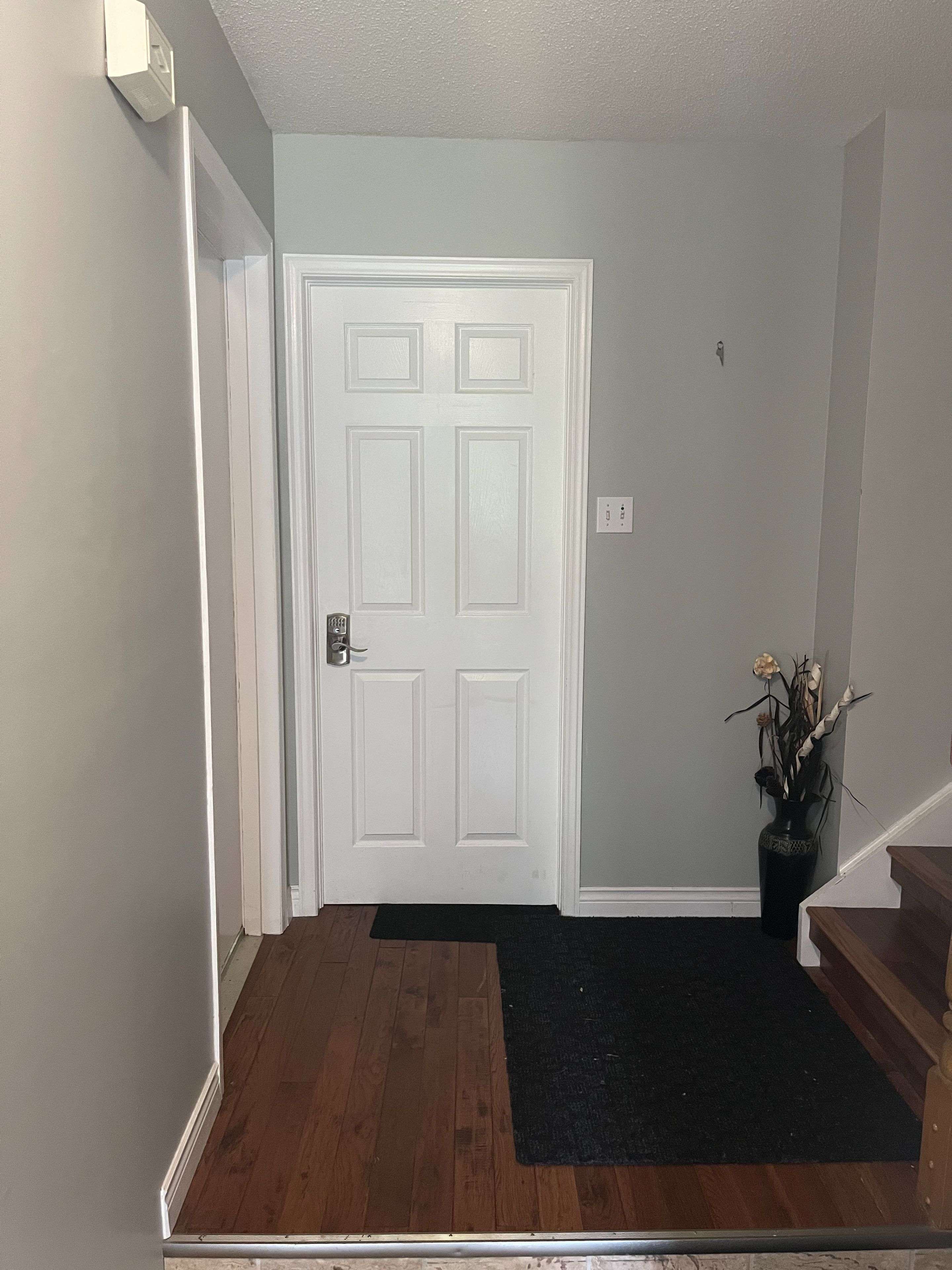 Woodstock, ON N4V 1G2,14 Old Orchard GLN #side un