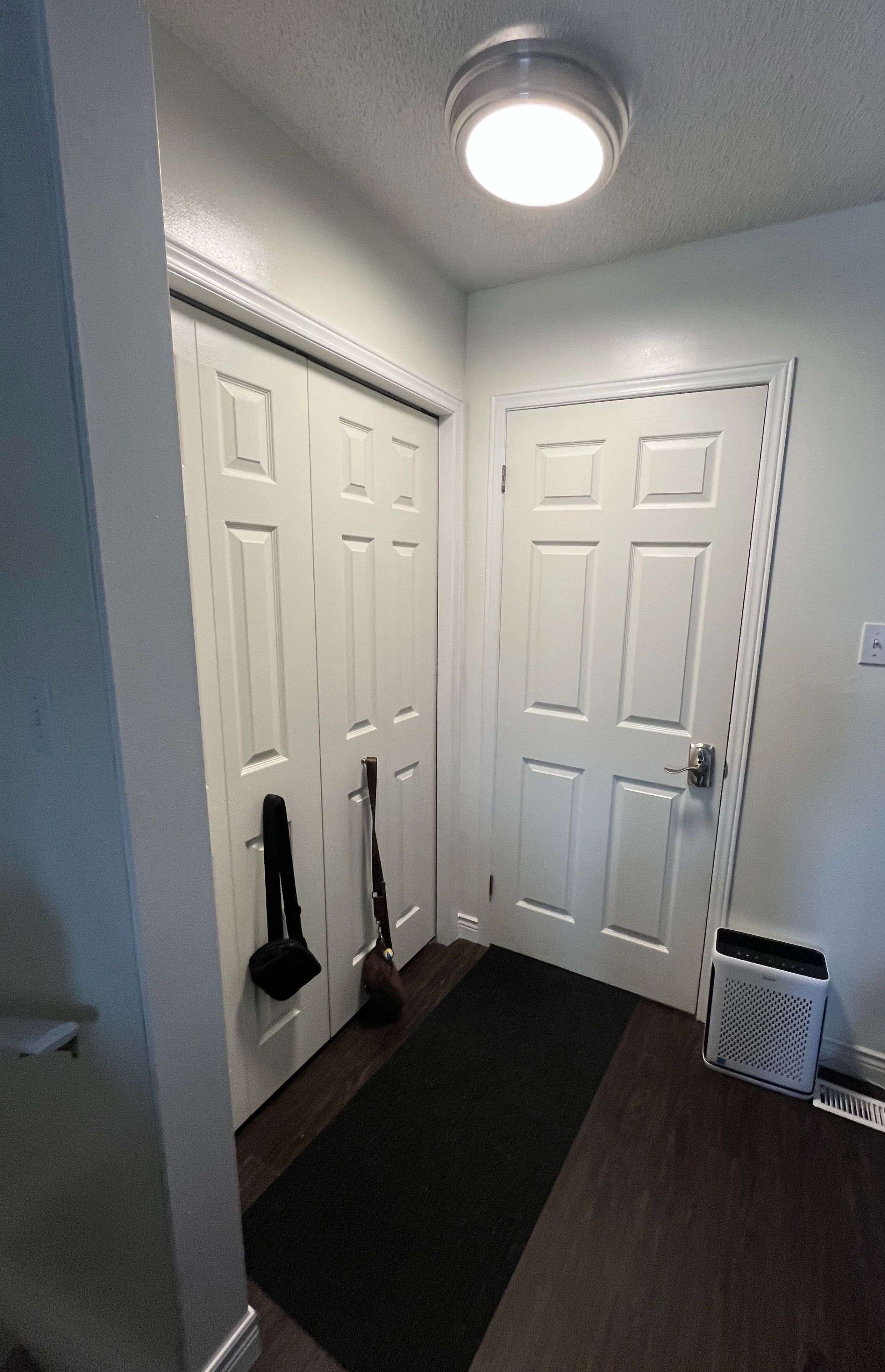 Woodstock, ON N4V 1G2,14 Old Orchard GLN #side un