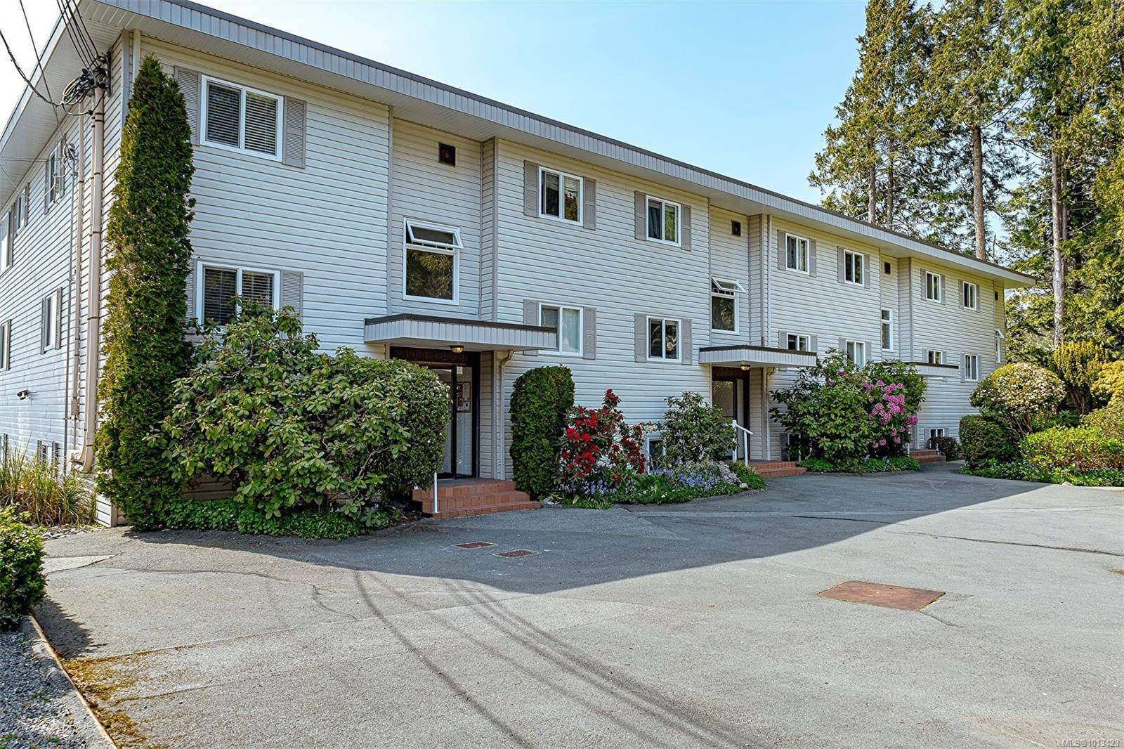 Sooke, BC V9Z 0B1,1986 Glenidle Rd #9