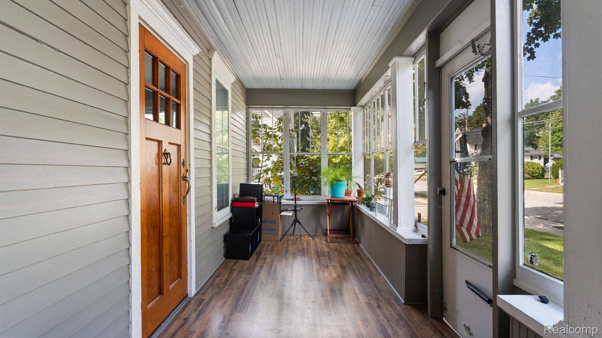 Clinton, MI 49236,116 Currier ST