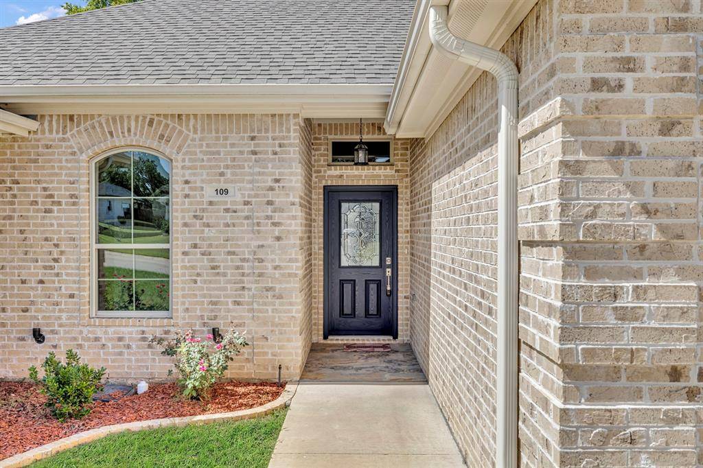 Winona, TX 75792,109 Hay Meadow Drive