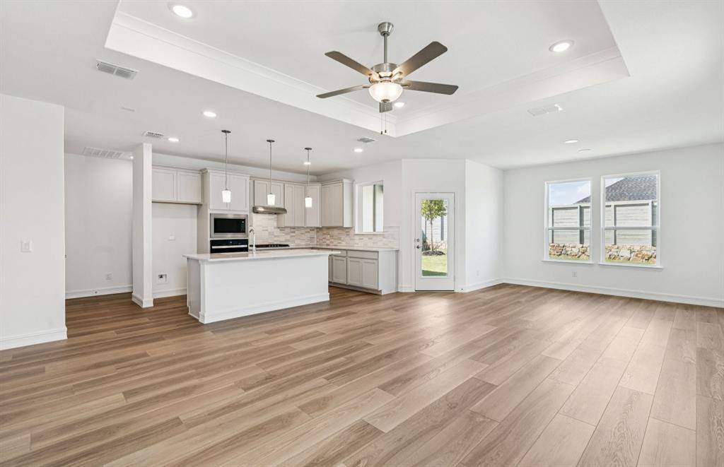 Justin, TX 76247,8717 Tallwood Lane