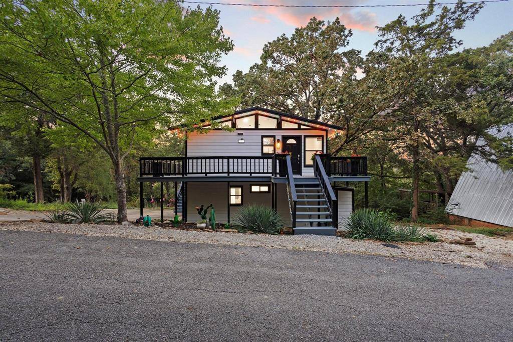 Pottsboro, TX 75076,207 Wales Drive