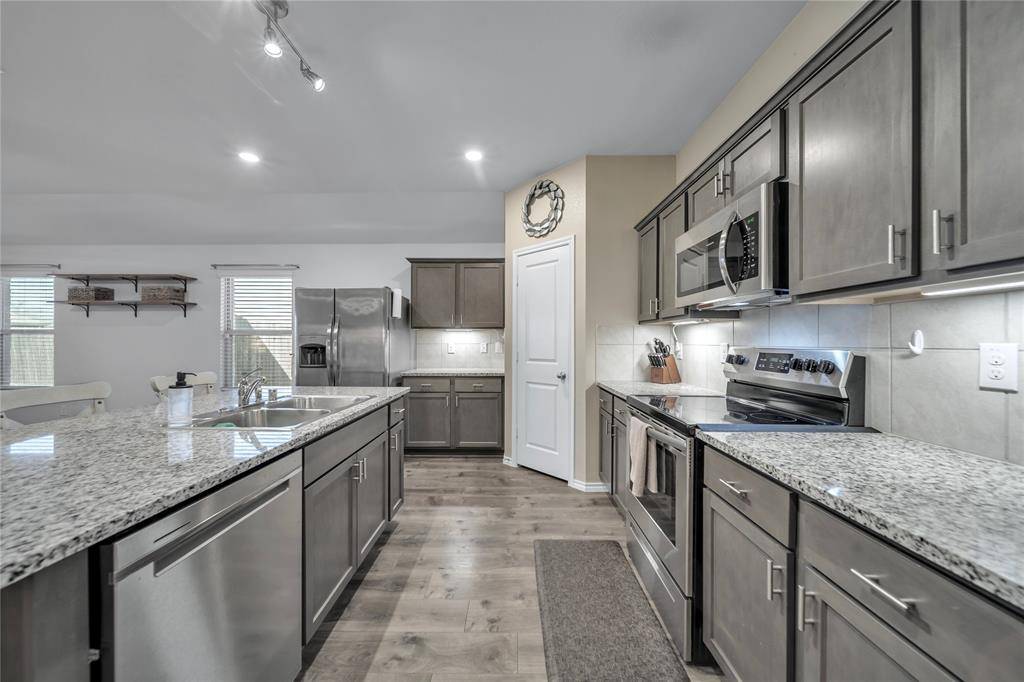 Josephine, TX 75189,806 Community Way