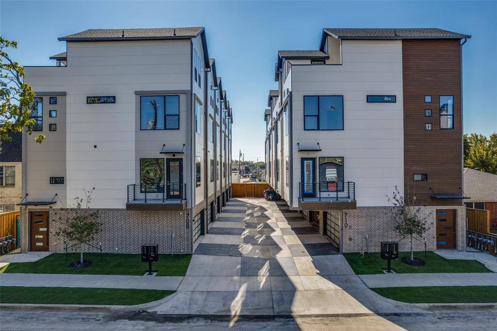 Dallas, TX 75208,708 W 10th Street #103