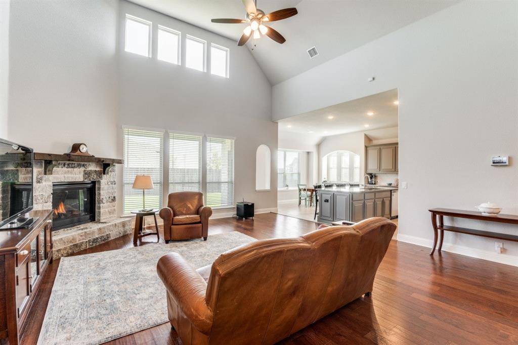 Desoto, TX 75115,2100 Homestead Drive