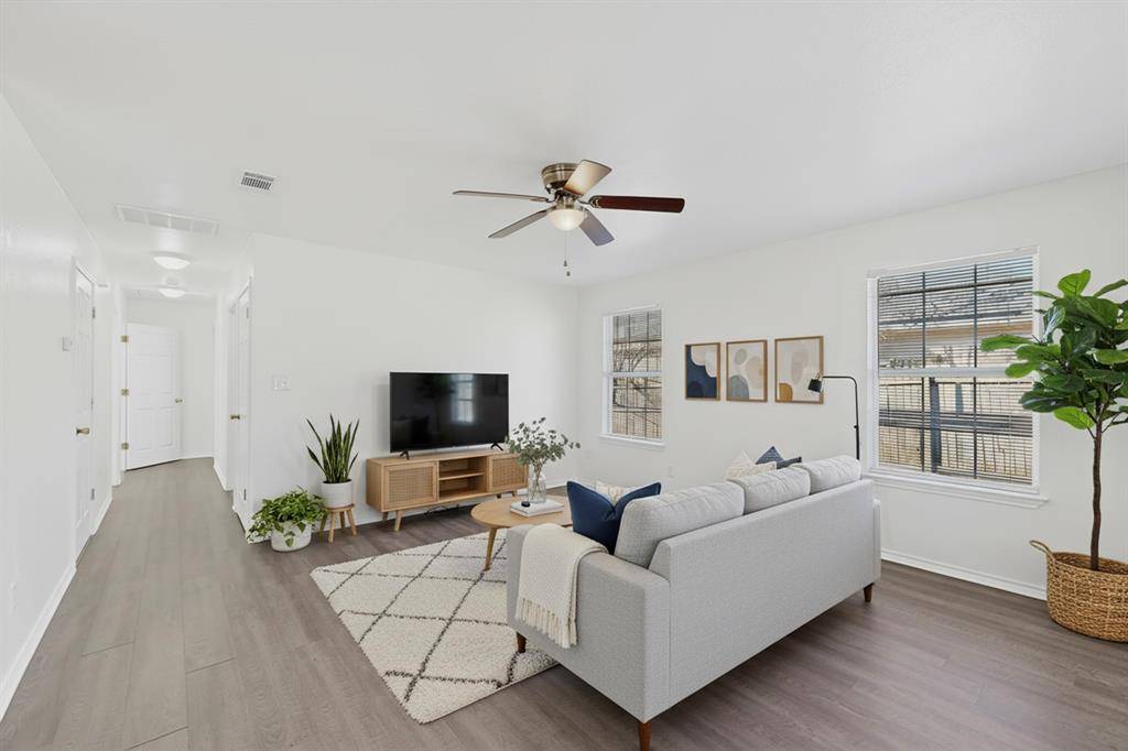 Sherman, TX 75090,604 S Maxey Street