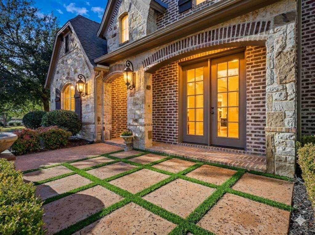 Lantana, TX 76226,8415 Canyon Crossing