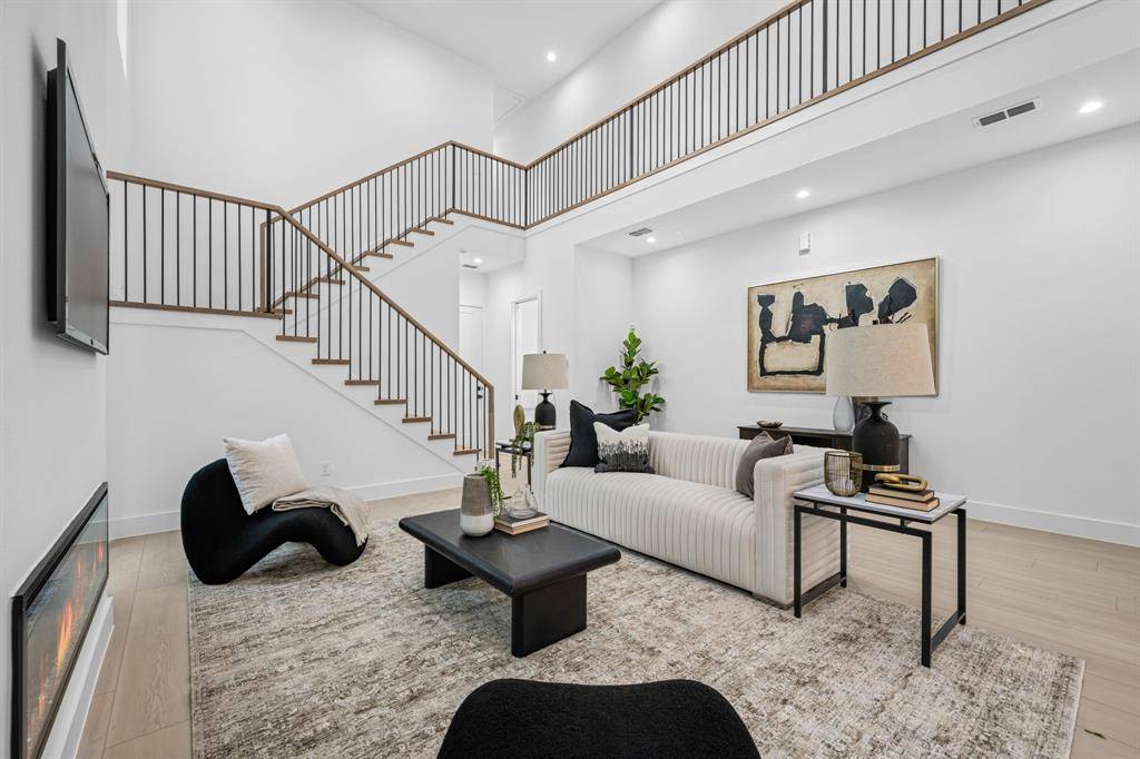 Dallas, TX 75208,812 W 10th Street