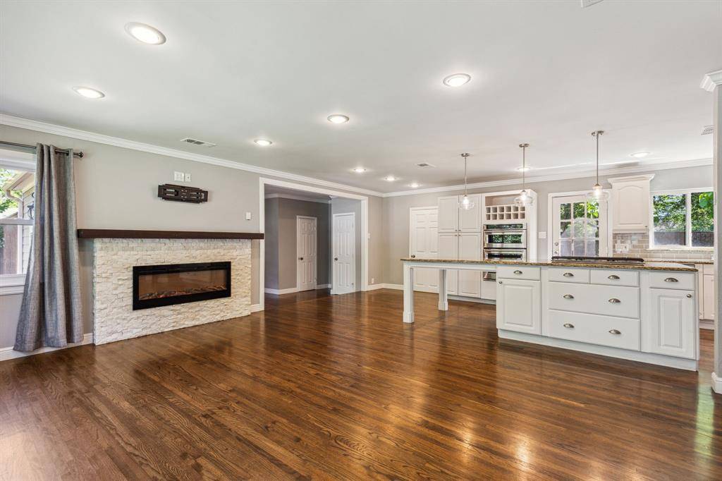 Dallas, TX 75218,1114 Wicklow Drive