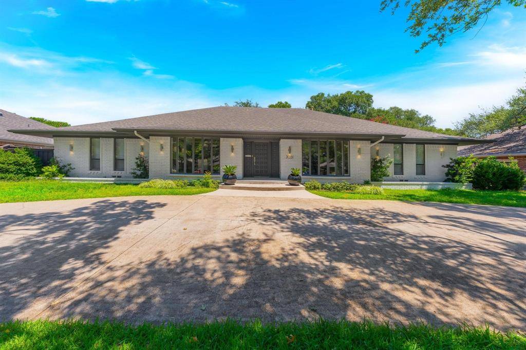 Dallas, TX 75225,7031 Chipperton Drive