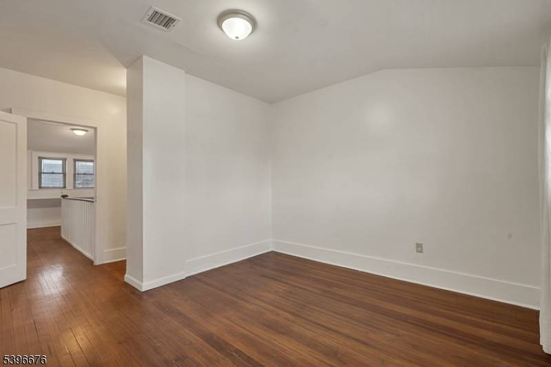 Union Twp., NJ 07083,983 Colonial Ave