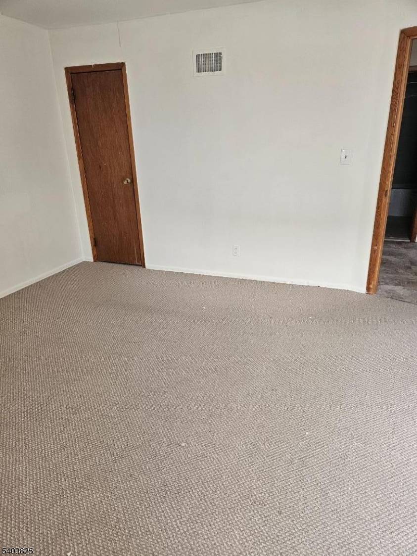 Pompton Lakes Boro, NJ 07442,112 Ringwood Ave #2