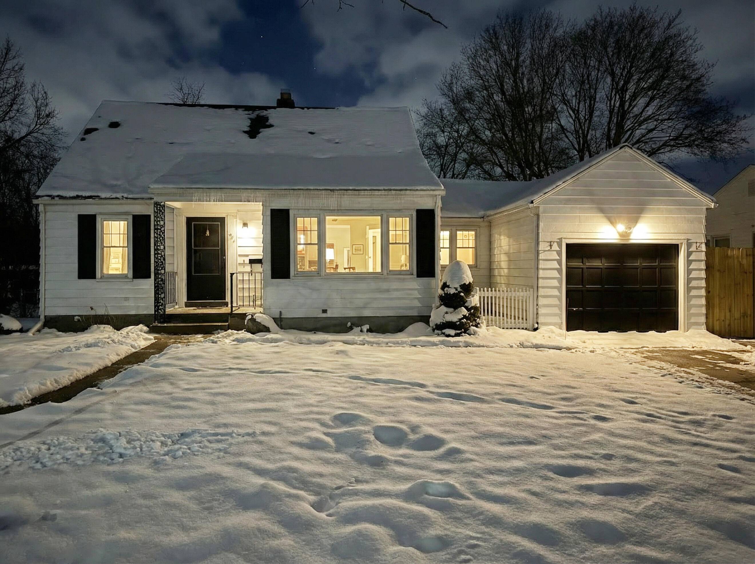 Kalamazoo, MI 49001,1617 Buena Vista ST