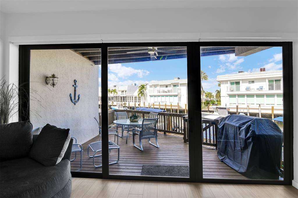 Highland Beach, FL 33487,1035 Boca Cove Ln