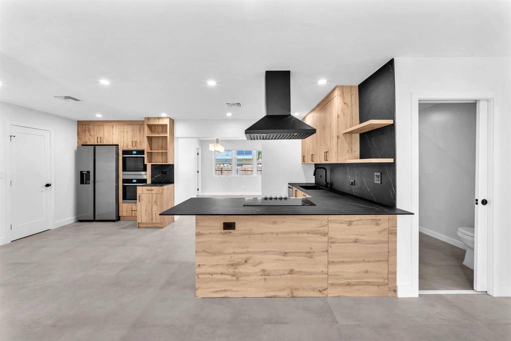 Dania Beach, FL 33312,4640 SW 25th Ter