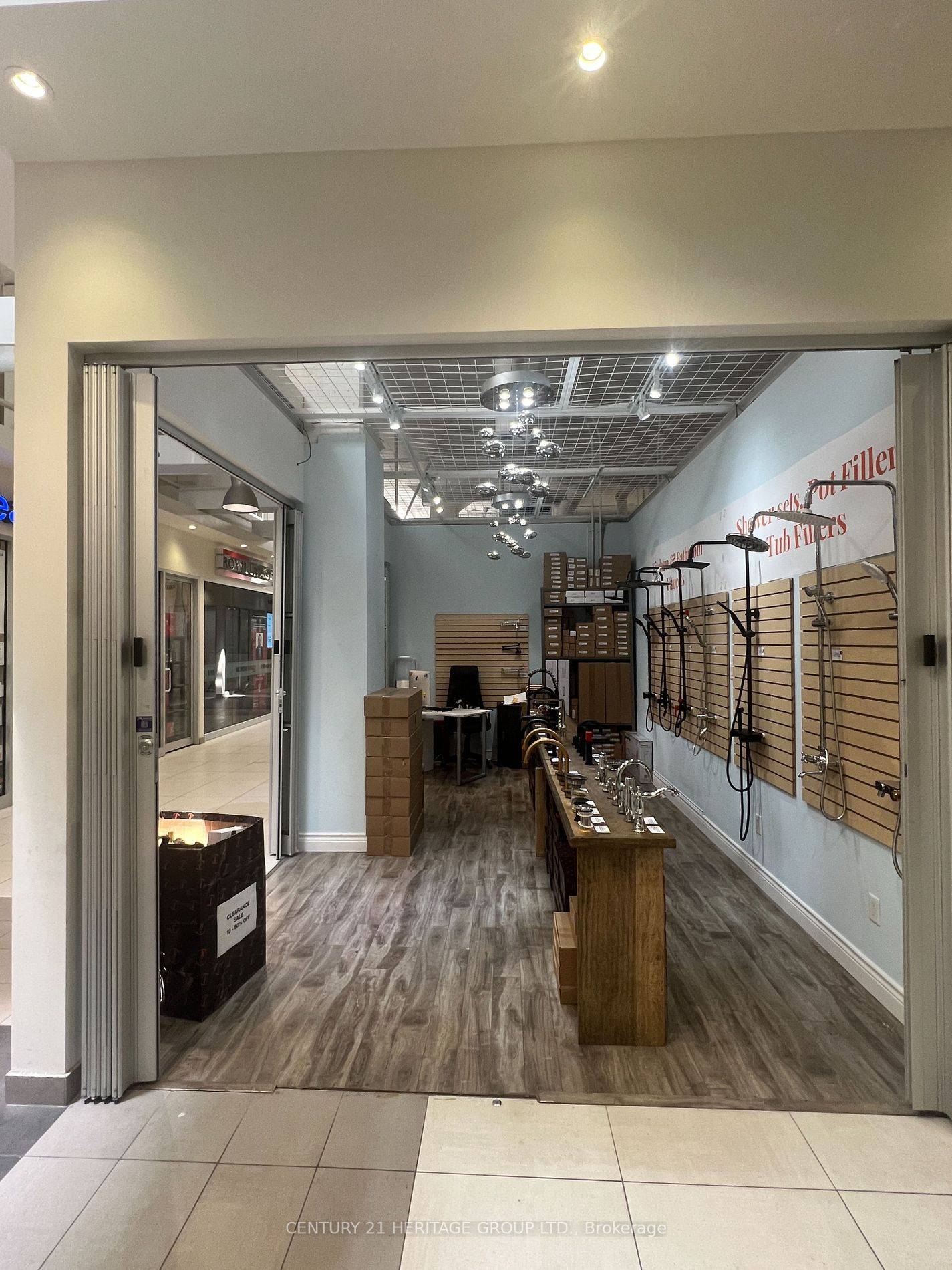 Markham, ON L3T 0C7,7181 Yonge ST #59