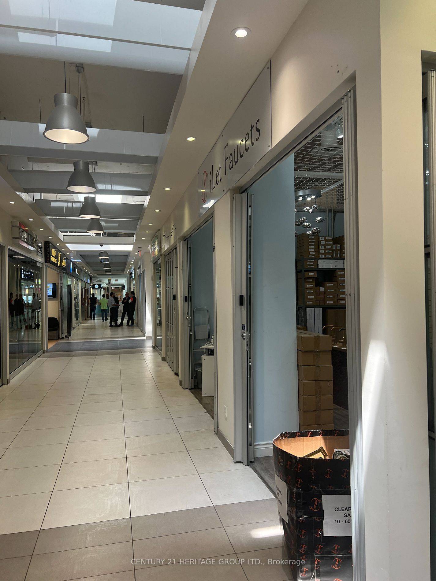 Markham, ON L3T 0C7,7181 Yonge ST #59