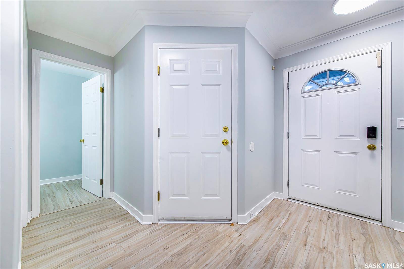 Saskatoon, SK S7K 6N9,215 Pinehouse DRIVE #28