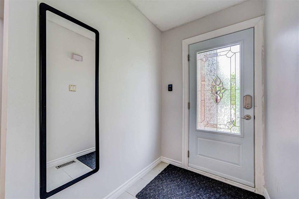 Mississauga, ON L5L 5K4,3203 Dovetail Mews