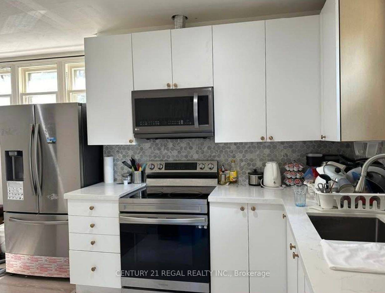 Hamilton, ON L8S 1Y8,34 Dalewood AVE