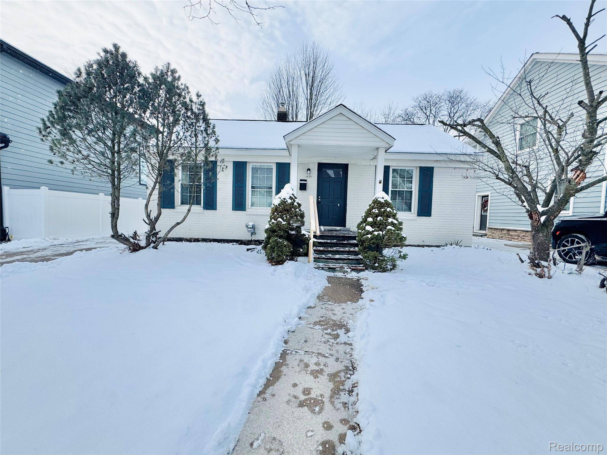 Birmingham, MI 48009,1948 Henrietta ST