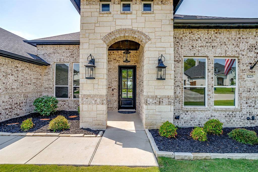 Weatherford, TX 76087,1225 Crown Valley Drive