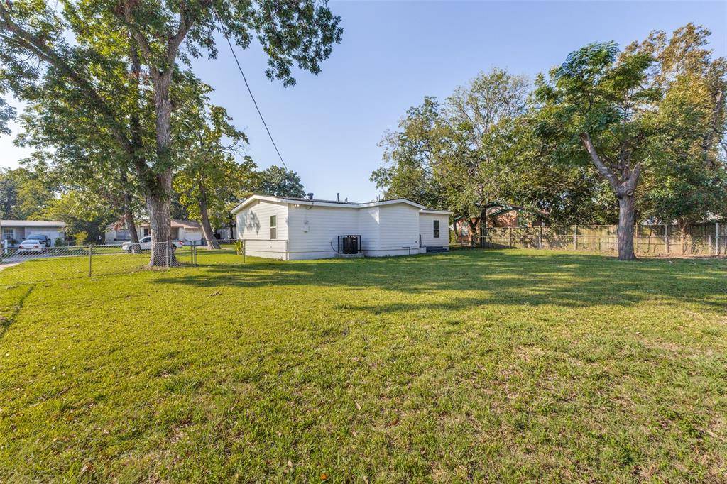 Dallas, TX 75216,3025 Dahlia Drive