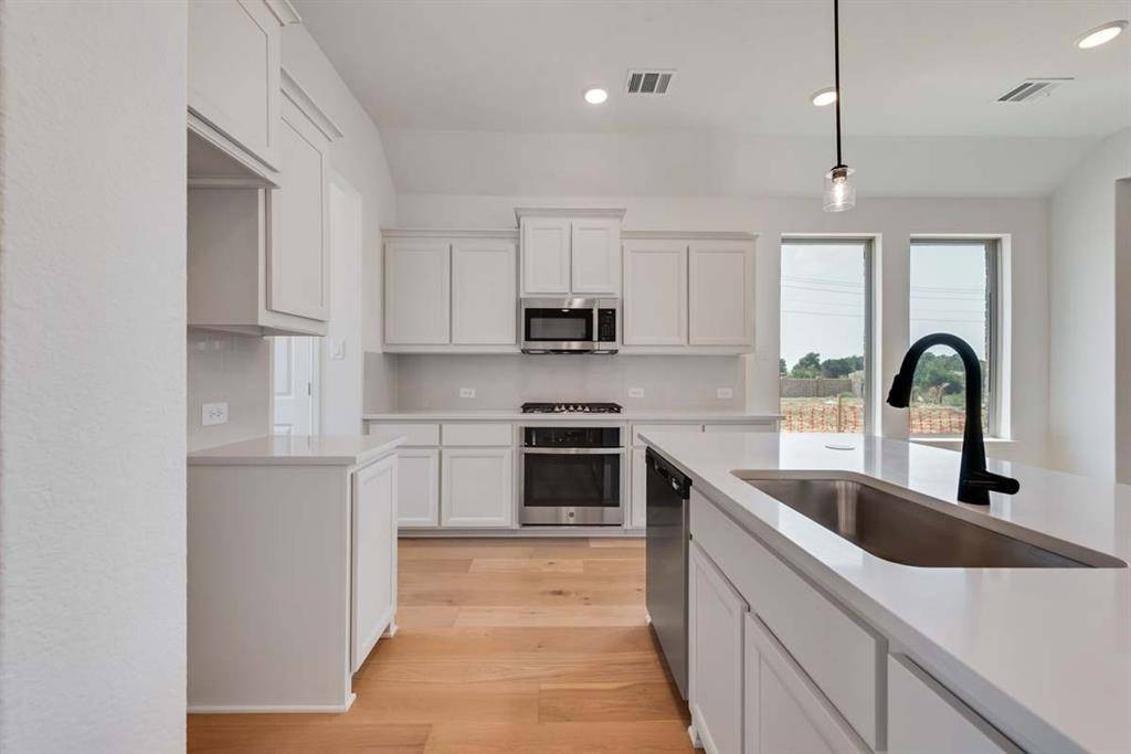 Celina, TX 75009,1408 Bramante Street