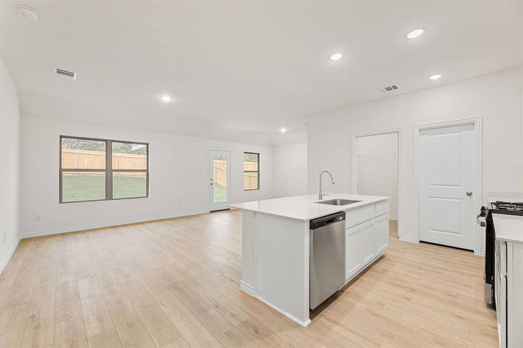 Denison, TX 75020,3808 Rose Hill Court