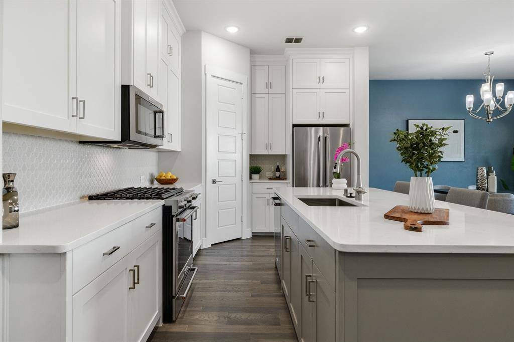 Dallas, TX 75231,8257 Nunley Lane