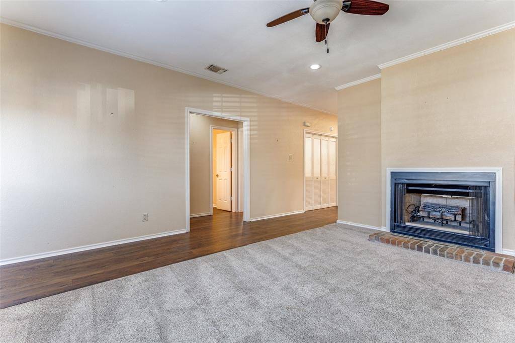 Hurst, TX 76053,1218 Wooded Trail