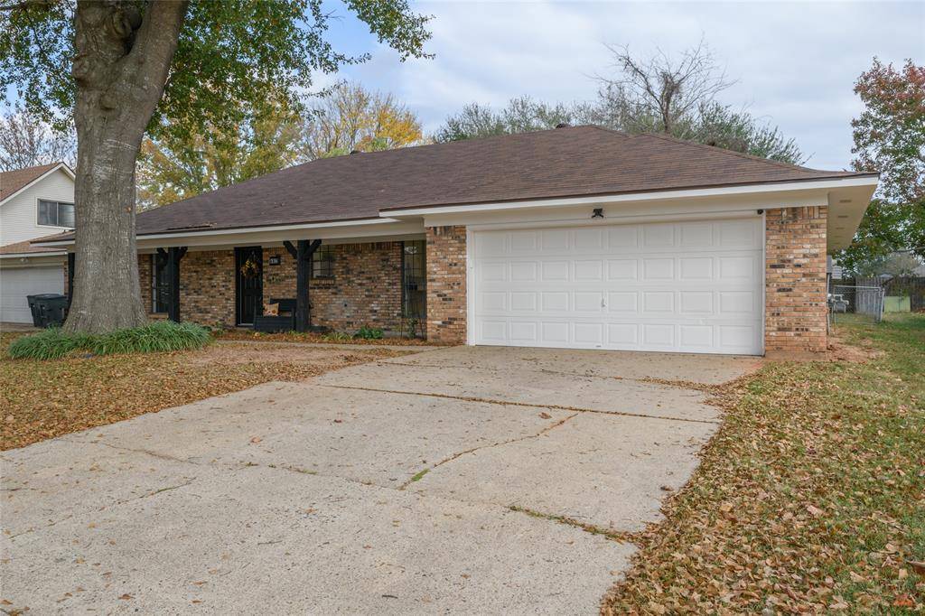 Bossier City, LA 71112,4917 Longstreet Place