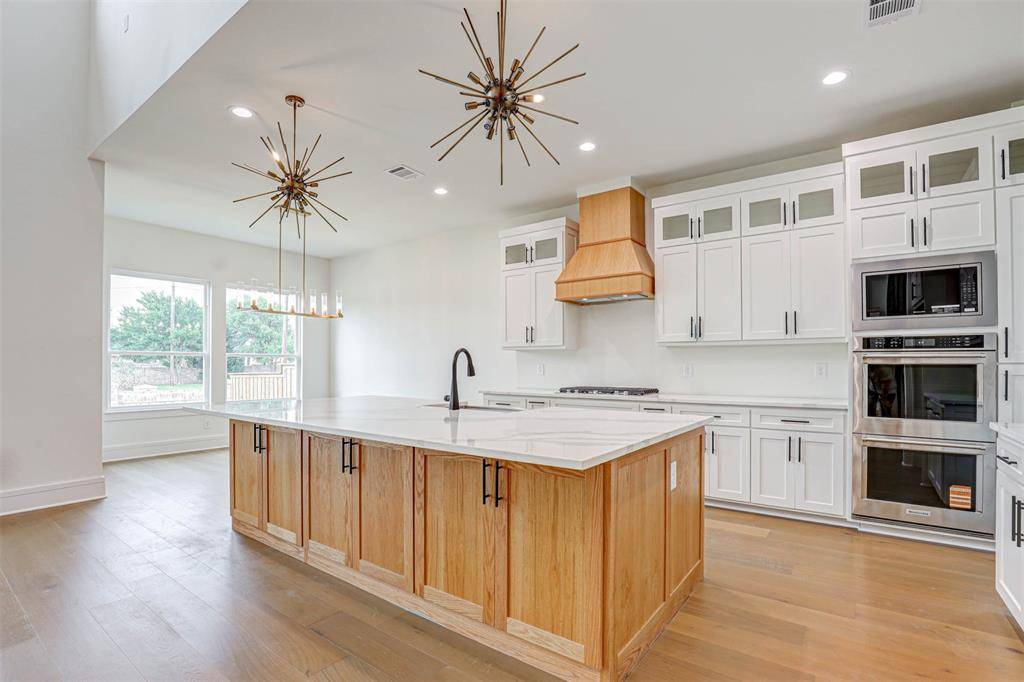 Keller, TX 76248,208 Utopia Court